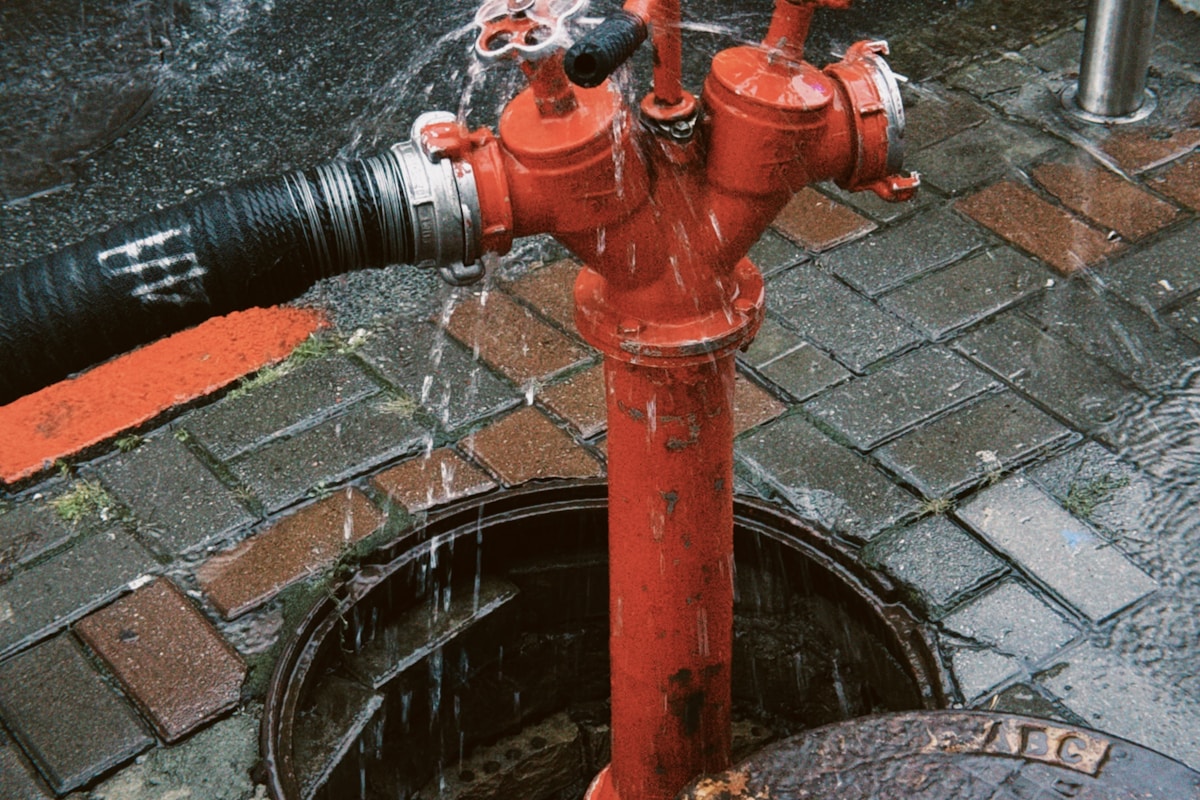 Commercial water damage restoration in Pasadena